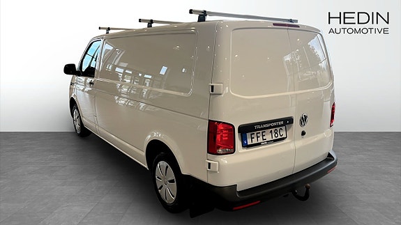 Volkswagen Transporter 4 of 5