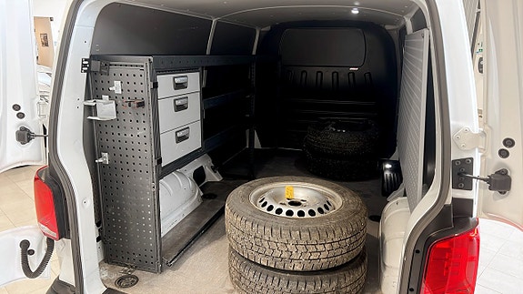 Volkswagen Transporter 5 of 5