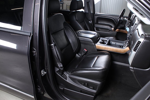 Chevrolet Silverado 1500 12 of 12