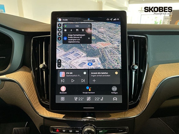 Volvo XC60 15 of 20
