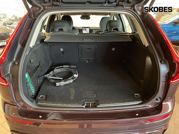 Volvo XC60 17 of 20