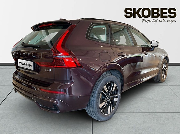 Volvo XC60 8 of 20