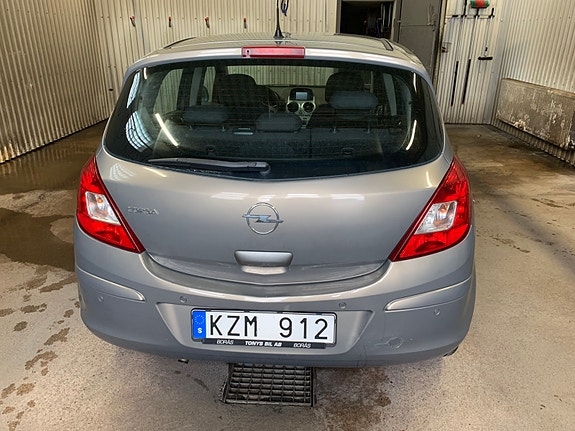 Opel Corsa 3 of 5