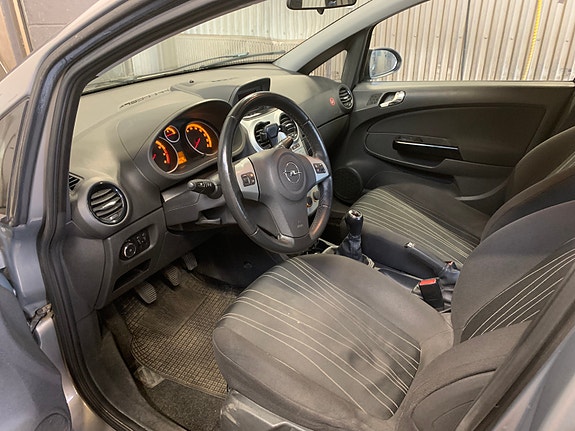Opel Corsa 5 of 5