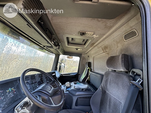 Scania p94d skåpbil 12 of 27