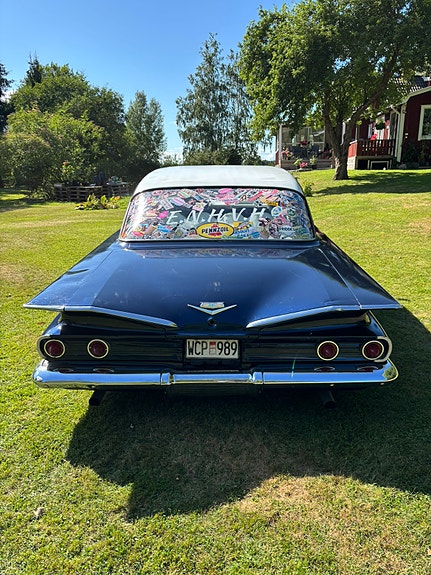 Chevrolet Biscayne 4 of 5