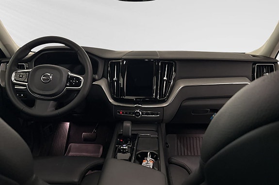 Volvo XC60 5 of 8