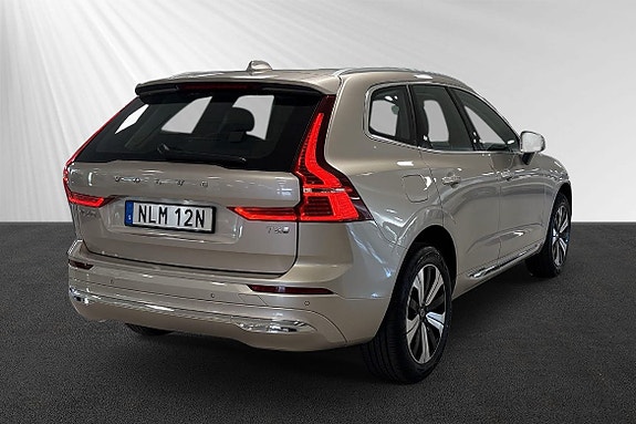 Volvo XC60 3 of 5