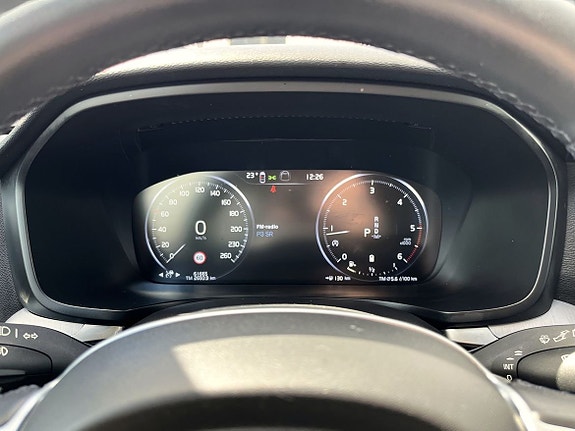 Volvo V60 Cross Country 15 of 19