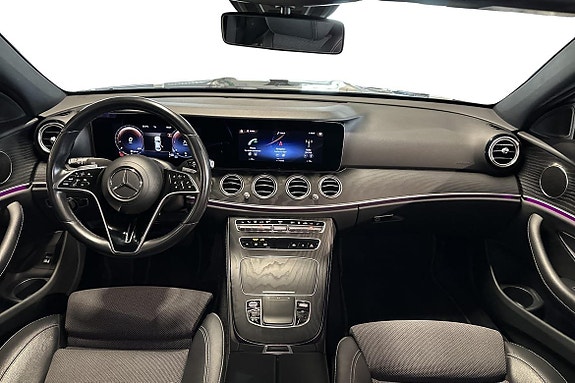 Mercedes-Benz E220 8 of 25
