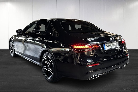 Mercedes-Benz E220 3 of 25