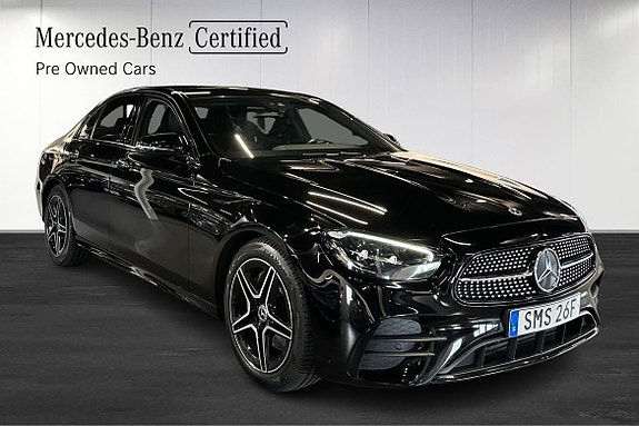 Mercedes-Benz E220 2 of 25
