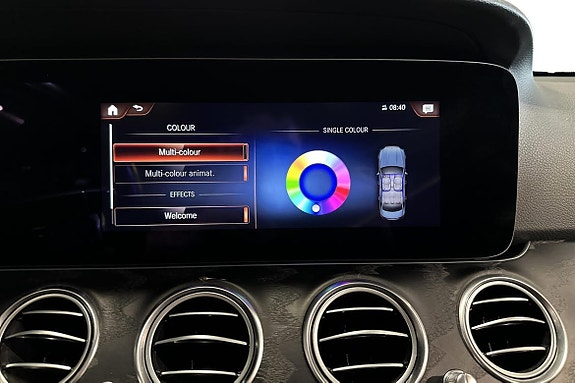 Mercedes-Benz E220 21 of 25
