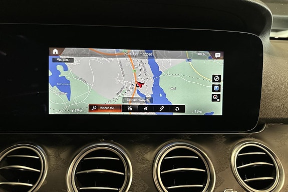 Mercedes-Benz E220 20 of 25