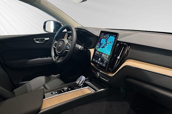 Volvo XC60 9 of 10