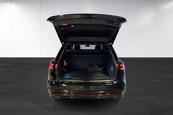 Volkswagen Touareg 24 of 24
