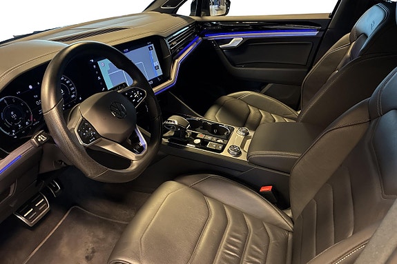 Volkswagen Touareg 9 of 24