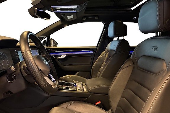 Volkswagen Touareg 13 of 24
