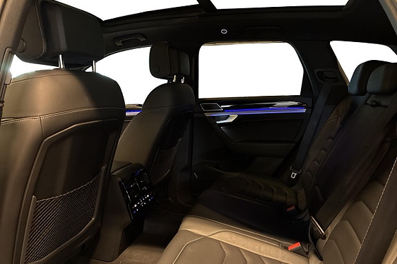 Volkswagen Touareg 15 of 24