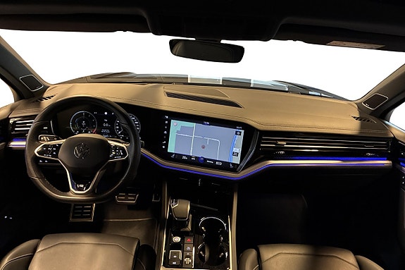 Volkswagen Touareg 10 of 24