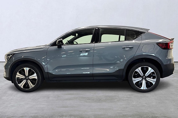 Volvo C40 2 of 5