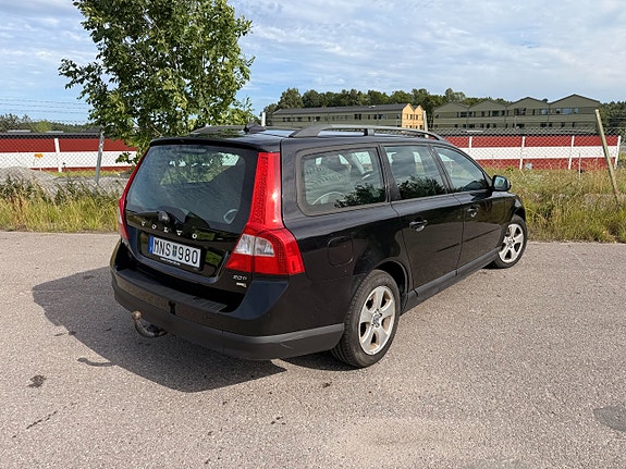 Volvo V70 5 of 5