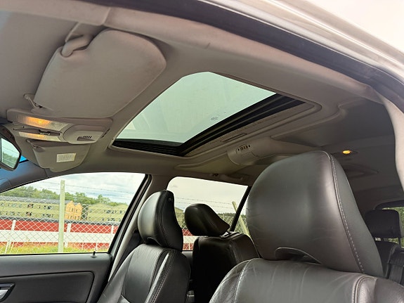 Volvo XC90 5 of 5