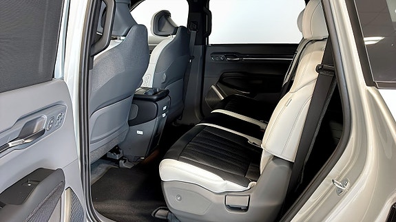 Kia EV9 13 of 13