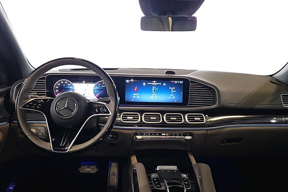 Mercedes-Benz GLS350 d 8 of 21