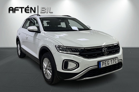 Volkswagen T-Roc 4 of 5