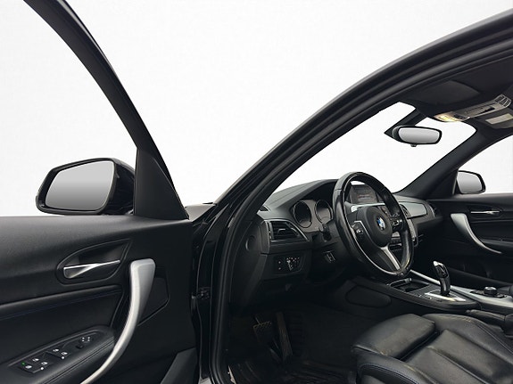 BMW 118i 9 of 27