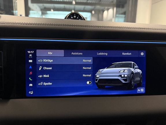 Porsche Macan 4 13 of 18
