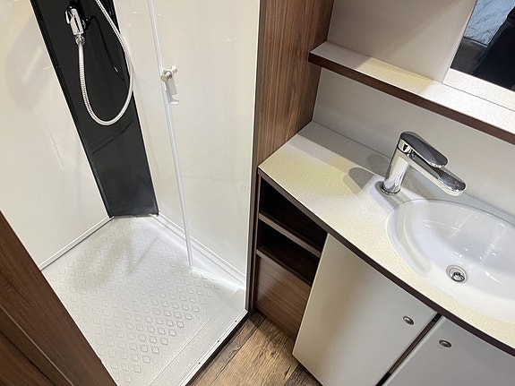 Polar CUSTOMIZED 650 (ALDE+Solcell+Ugn+AC+Mover+Lås) 21 of 25
