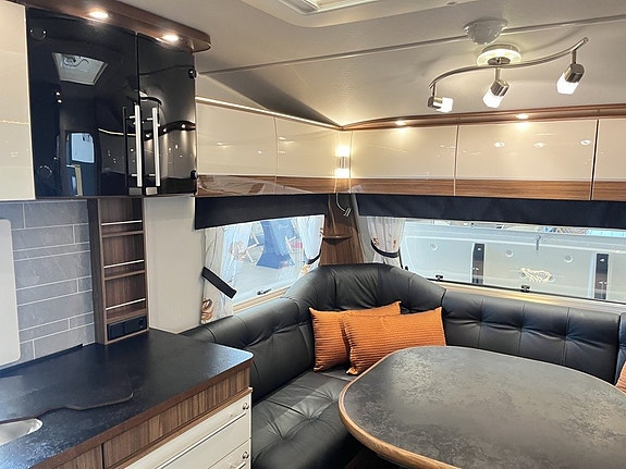 Polar CUSTOMIZED 650 (ALDE+Solcell+Ugn+AC+Mover+Lås) 13 of 25