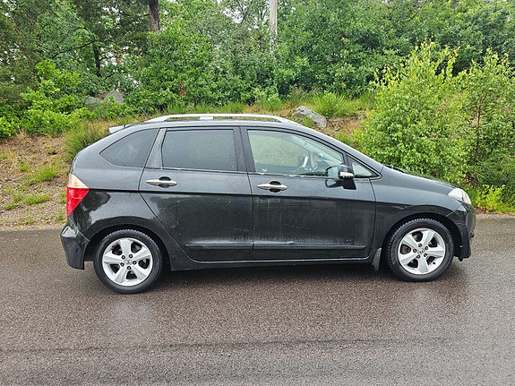 Honda FR-V 9 of 10