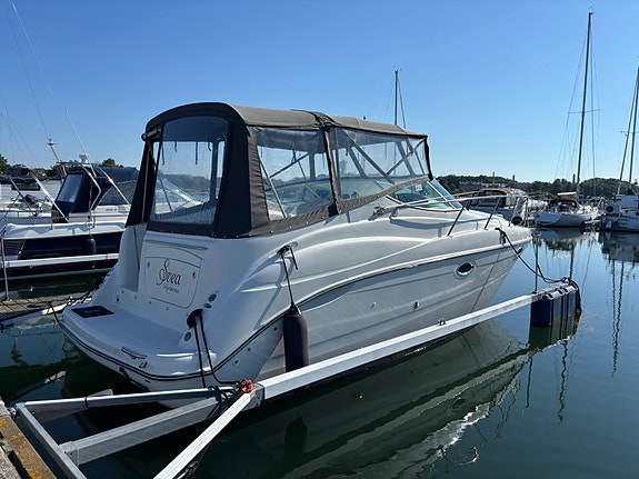 Maxum 2700 SCR- 2001 2 of 5