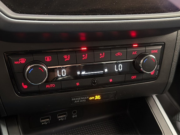 Seat Arona 20 of 29