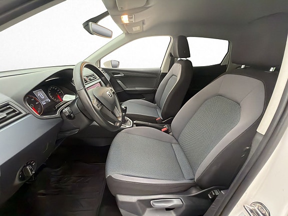 Seat Arona 11 of 29