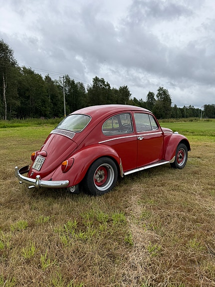 Volkswagen 1300 4 of 5