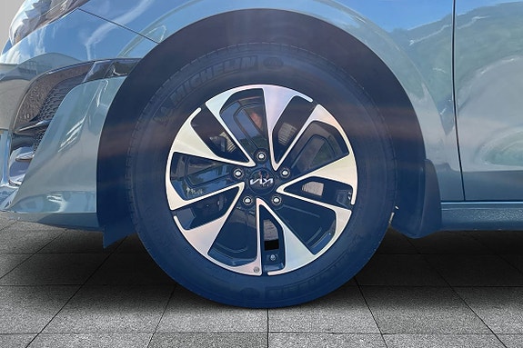 Kia Ceed 8 of 16