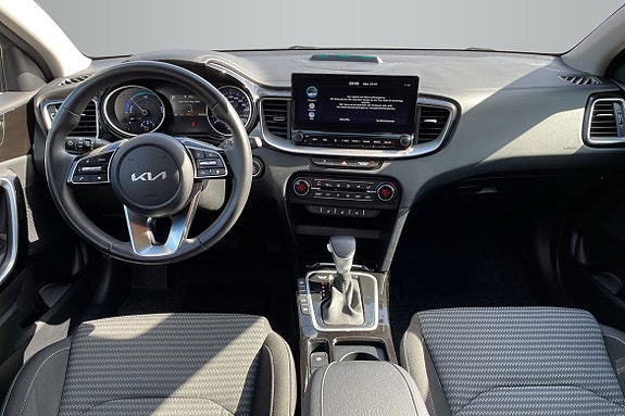 Kia Ceed 12 of 16