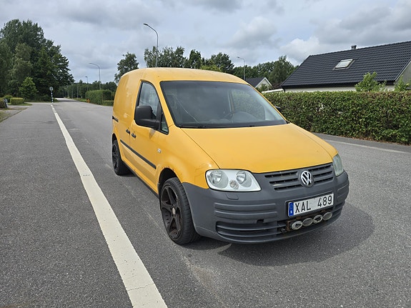 Volkswagen Caddy 3 of 5