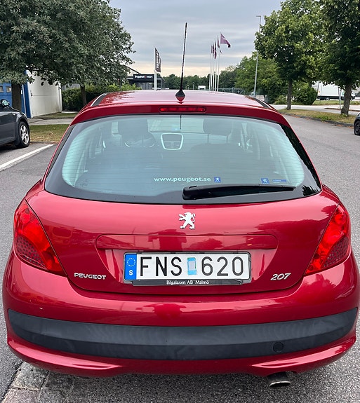 Peugeot 207 4 of 4