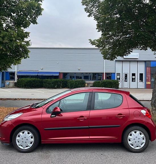 Peugeot 207 3 of 4