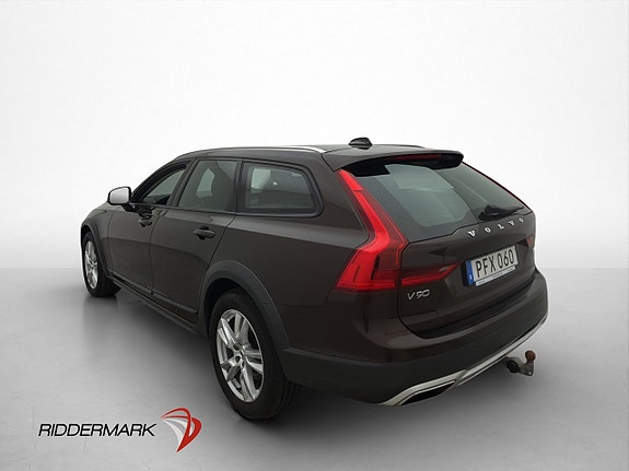Volvo V90 Cross Country 5 of 5