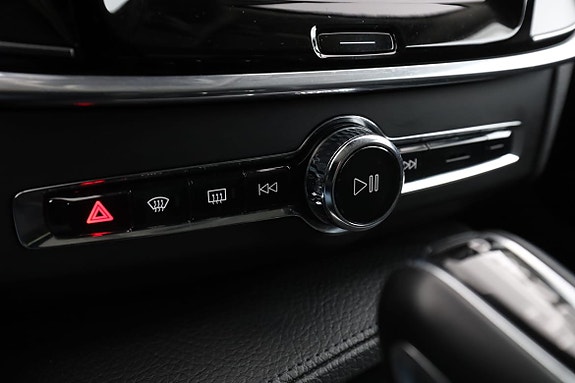 Volvo S90 27 of 30