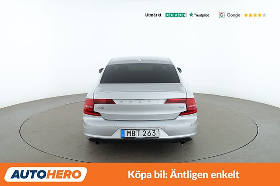 Volvo S90 4 of 5