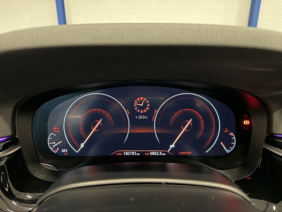 BMW 520 15 of 20