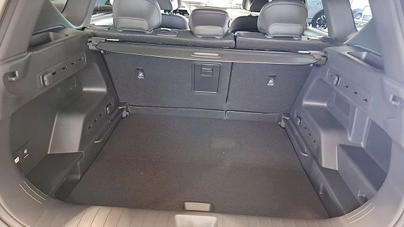 Kia EV5 12 of 12