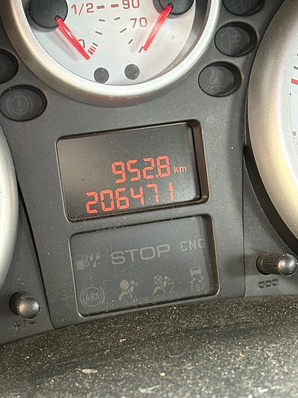 Peugeot 206+ 3 of 4